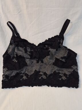 🌟 4 For $ 15 🌟 torrid Black Lace Bralette with Sheer Floral Overlay